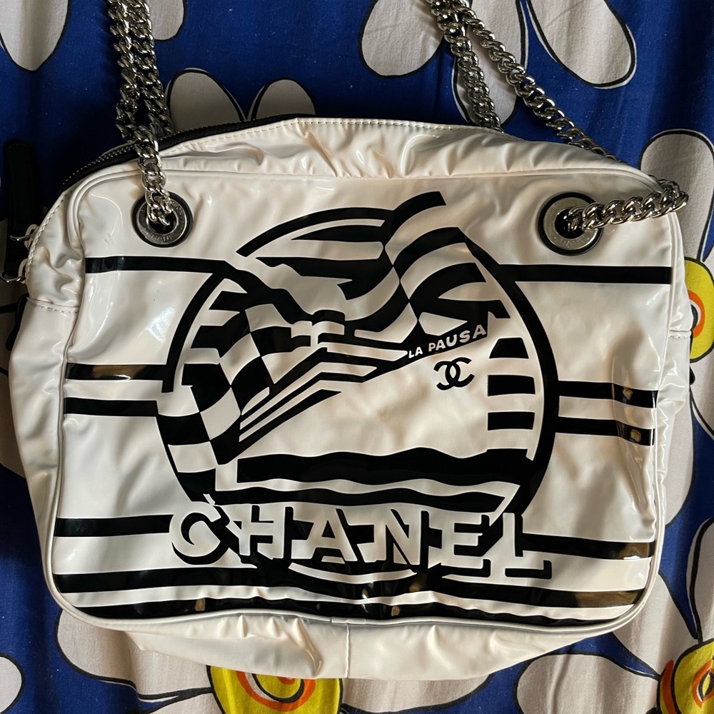 Chanel ladies bag with all tags